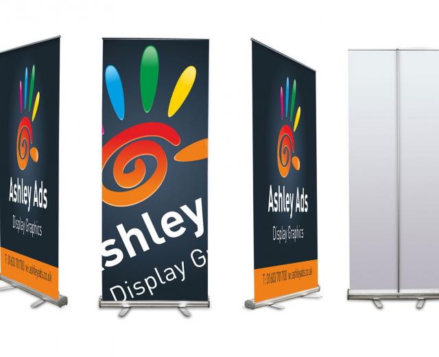 Ashley Ads roll up banners port prod image01